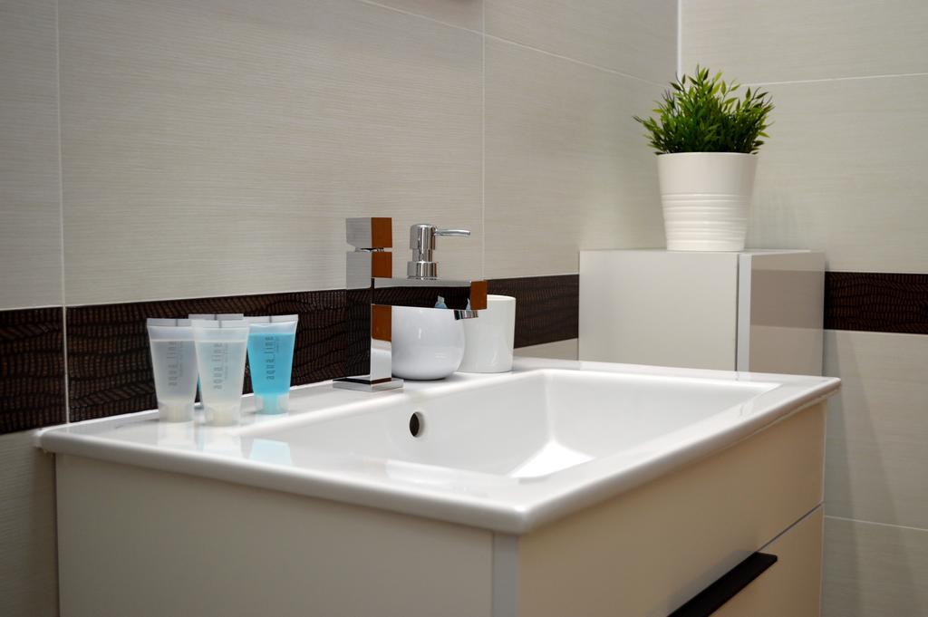 Ge Apartments براغ المظهر الخارجي الصورة