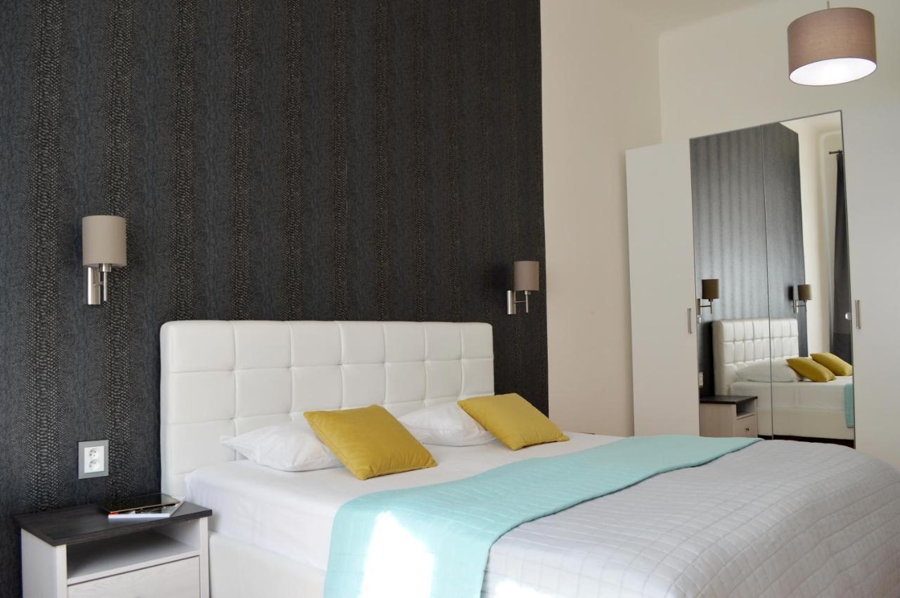 Ge Apartments براغ المظهر الخارجي الصورة