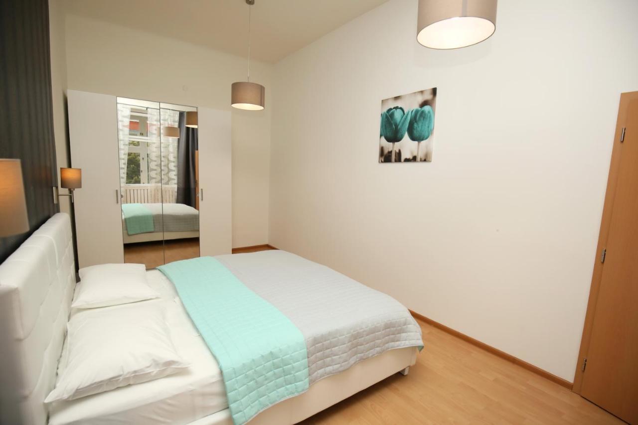 Ge Apartments براغ المظهر الخارجي الصورة
